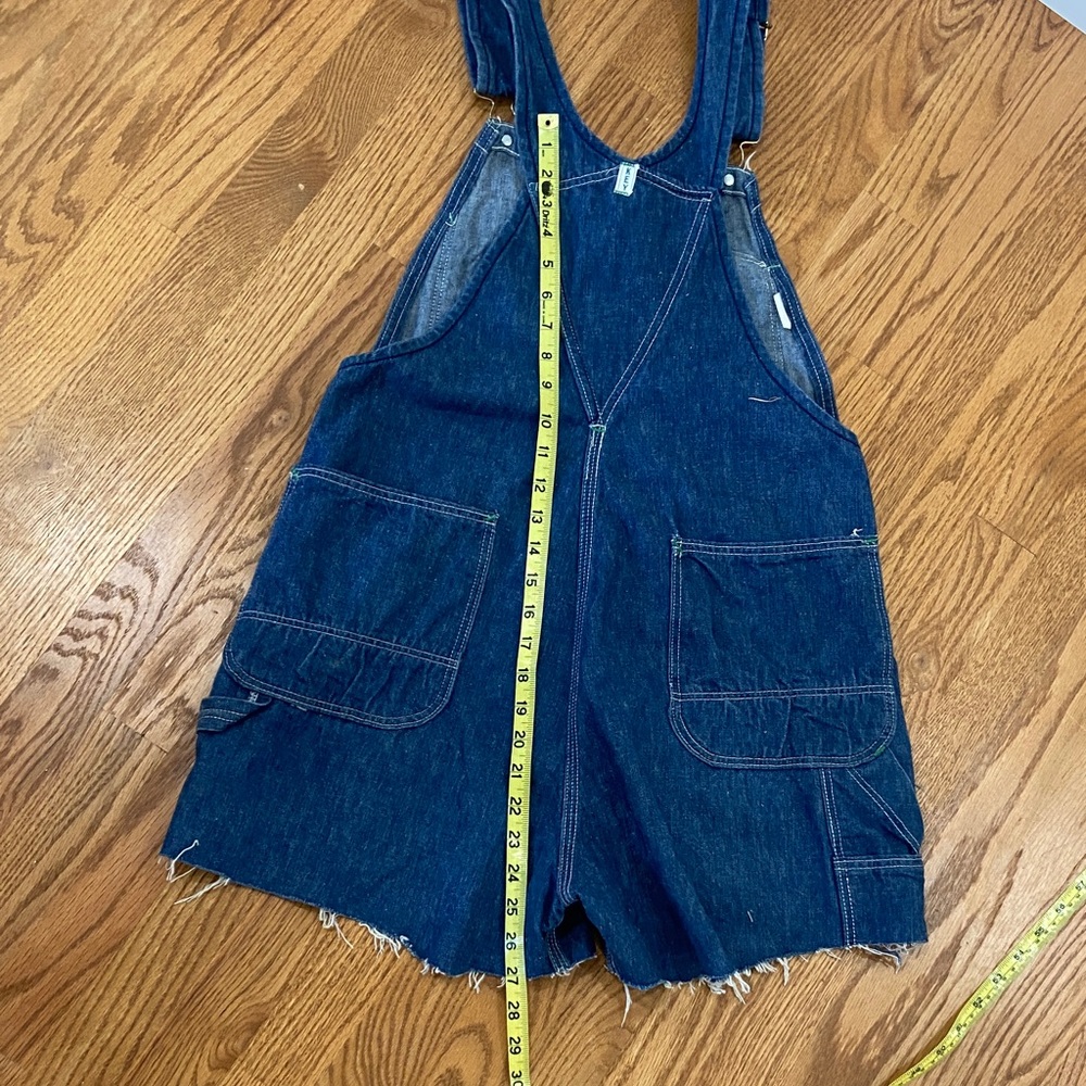 KEY Overalls Denim Bib cut off Jumper in Dark Blue - Picture 7 of 10